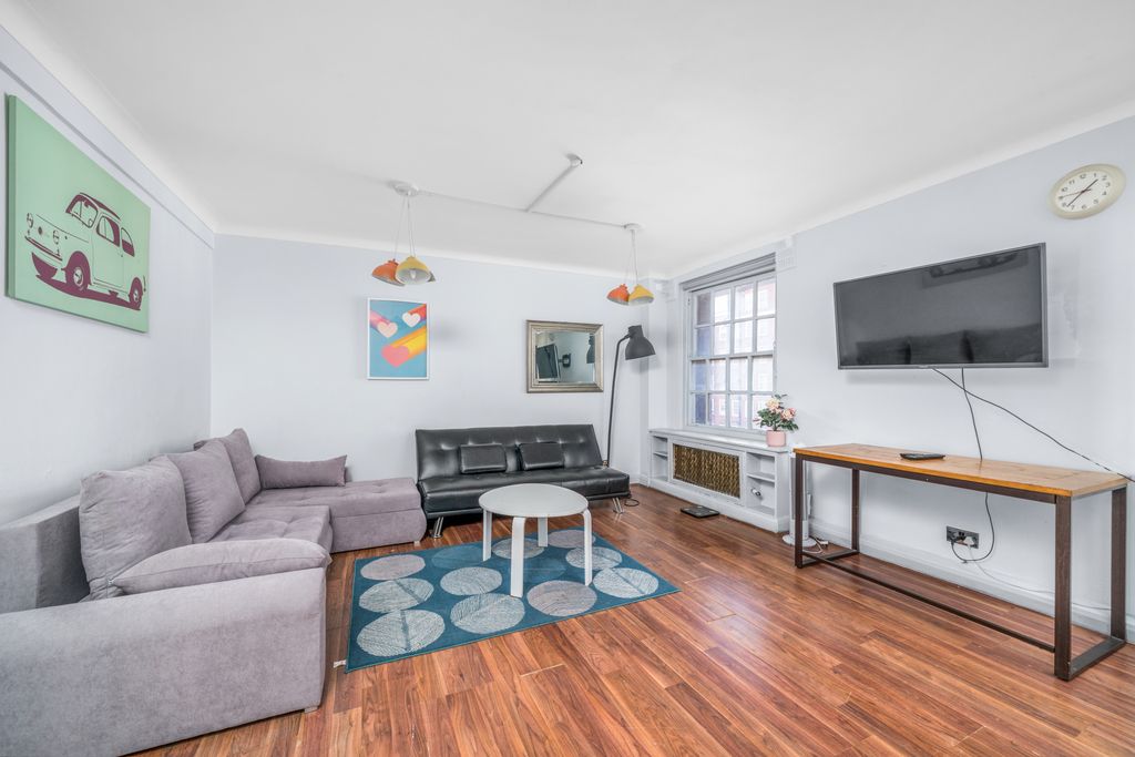 Property photo 2 of 15