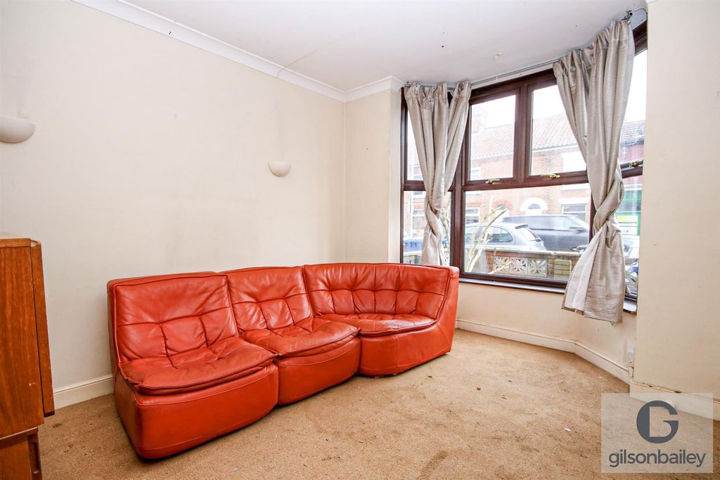 Property photo 2 of 13 12-Img_0337.Jpg