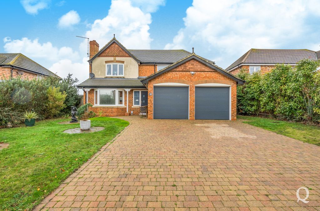 Property photo 1 of 32 d987d7c4-9A4d-44F...