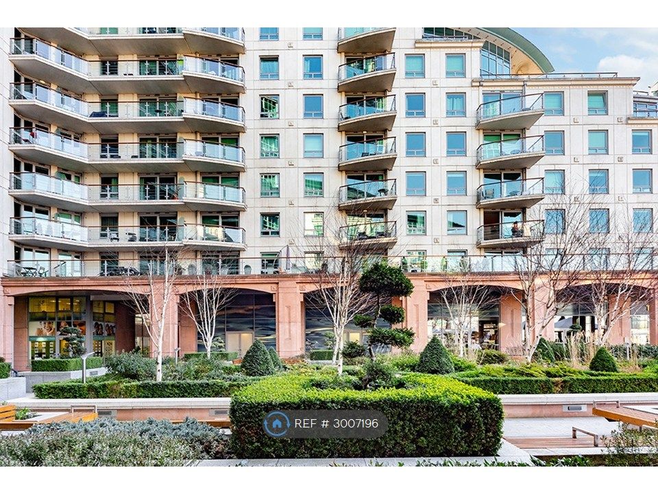 Property photo 1 of 9 St George Wharf