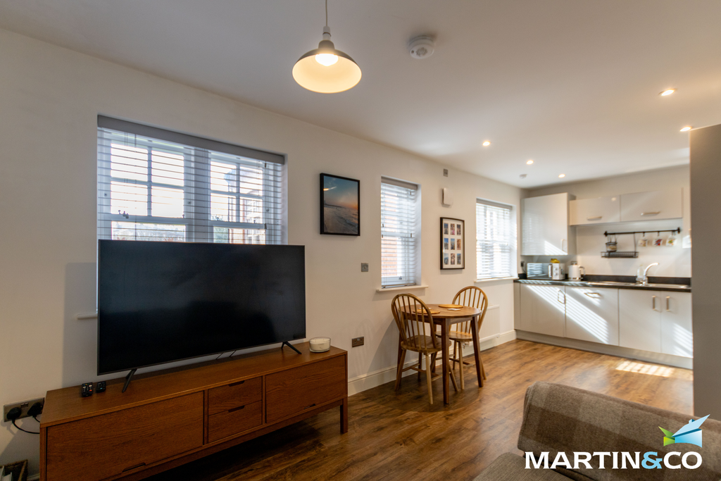 Property photo 3 of 7 Picture4