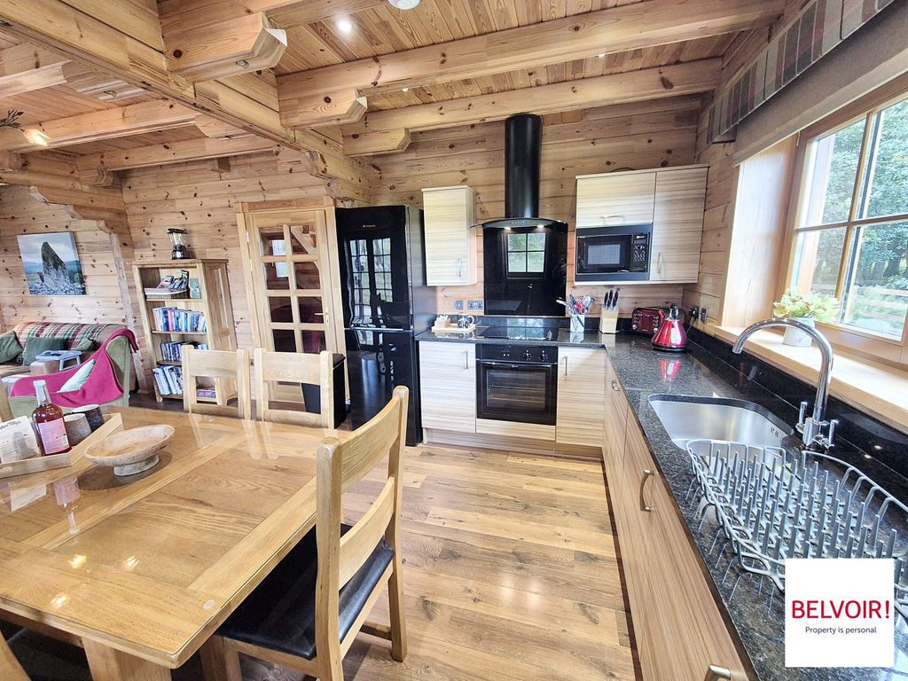Property photo 2 of 16 Photo 2
