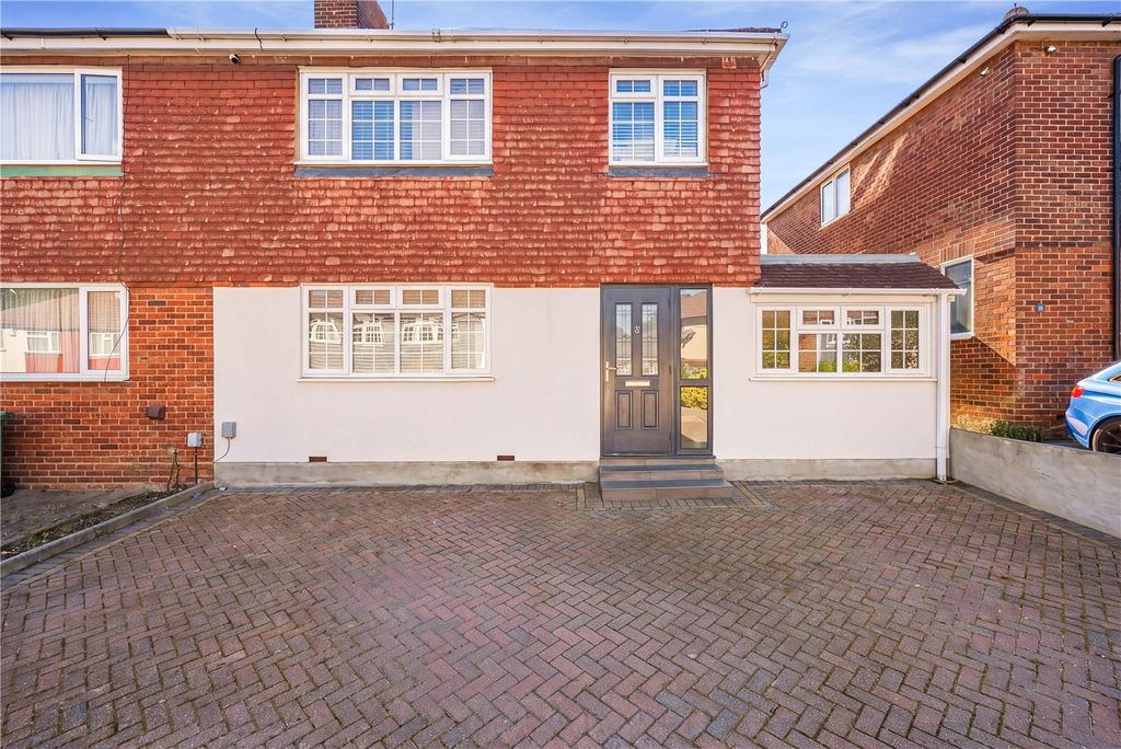 Property photo 1 of 24 Picture No. 32