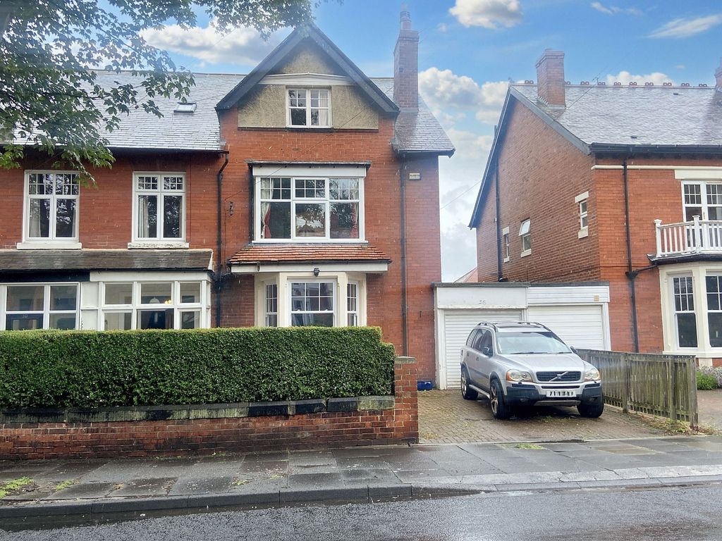 Property photo 1 of 36