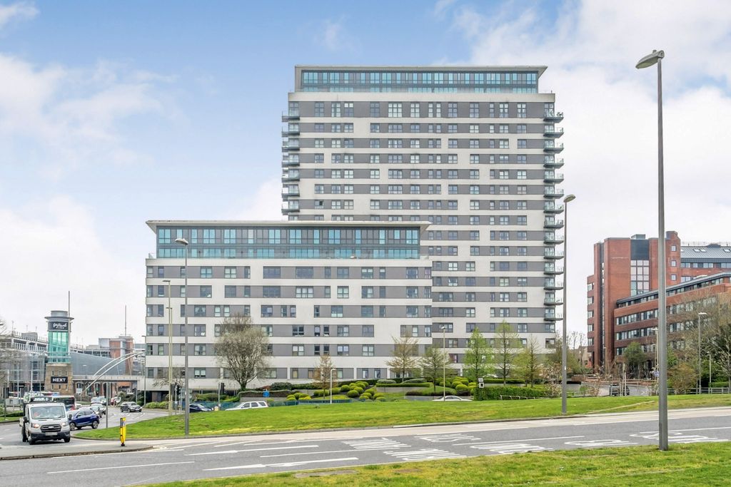 Property photo 1 of 1 404 Skyline Plaza, Alencon Link, Basingstoke, Rg21 7Au