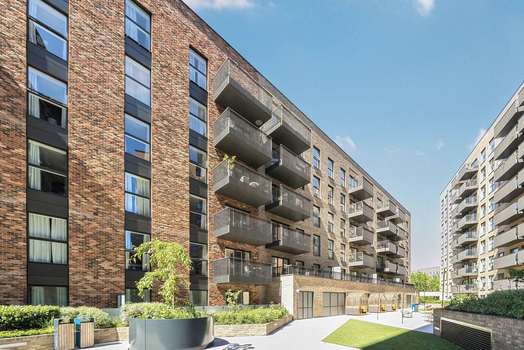 Property photo 2 of 29