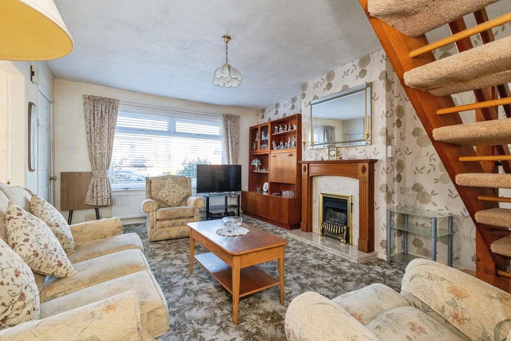 Property photo 3 of 18 Pbox-Img.Jpg