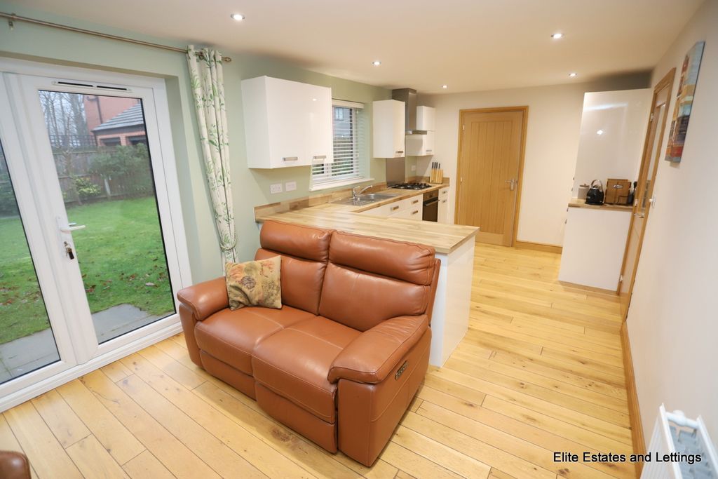 Property photo 2 of 26 03-Img_1453