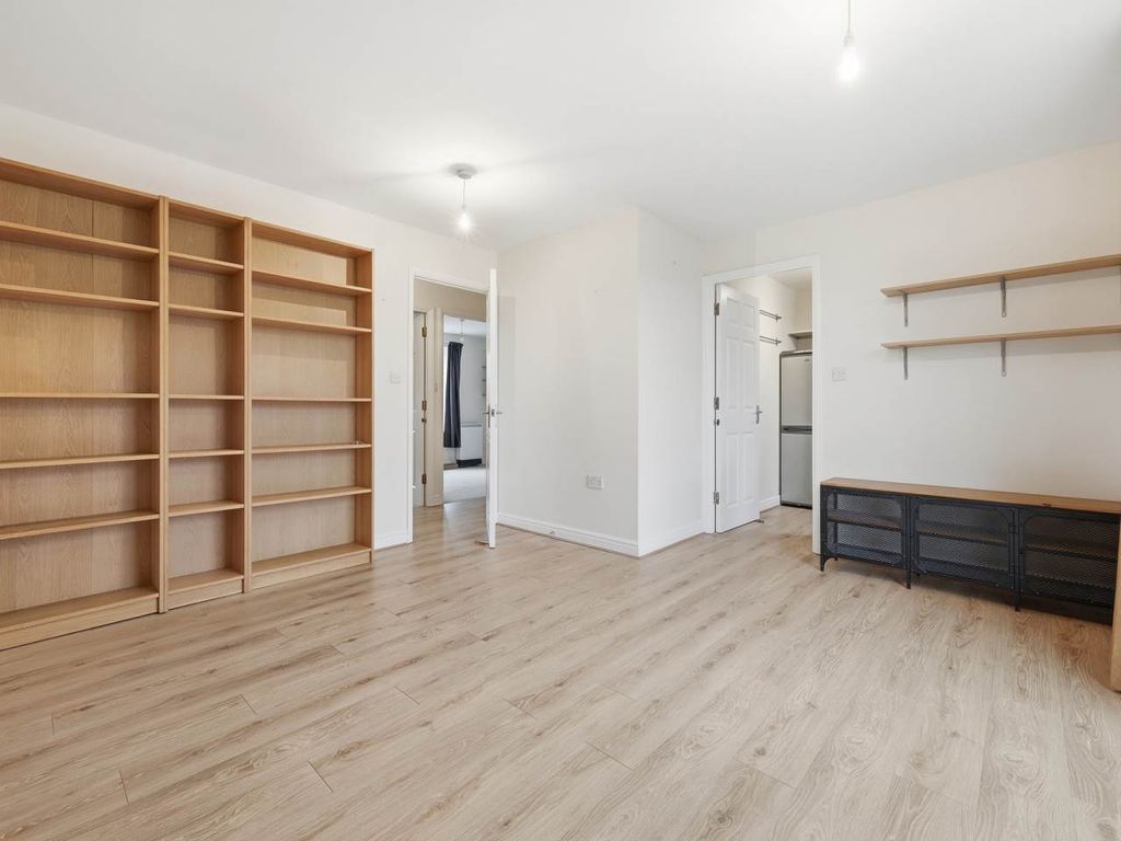 Property photo 3 of 11 Img_3617