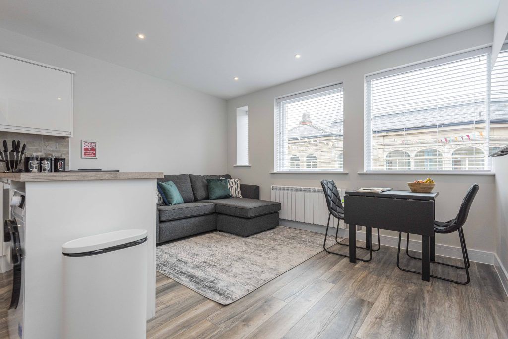 Property photo 2 of 9 Gordon Moon Suites - Apartment 1-8