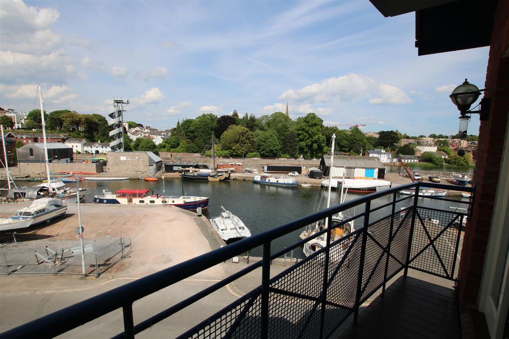 Property photo 1 of 12 Balcony View 3.Jpg