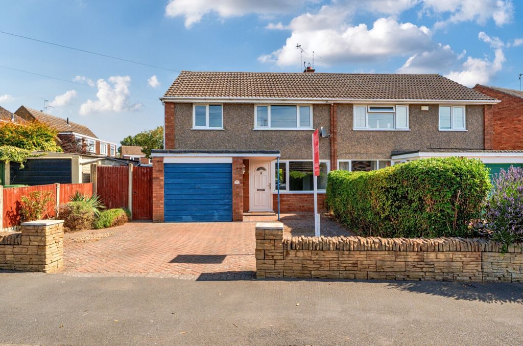 Property photo 1 of 25 1497308 (2)