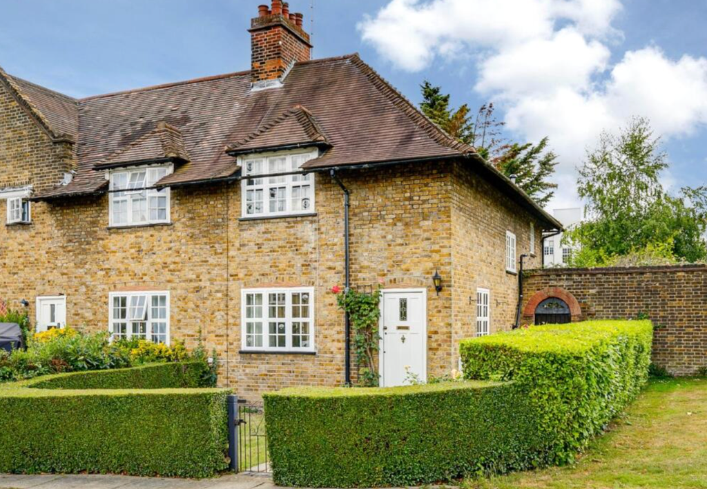 Property photo 1 of 15