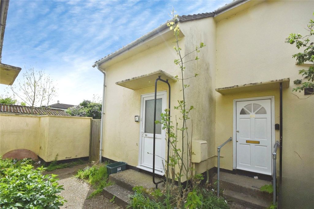 Property photo 1 of 12 Front