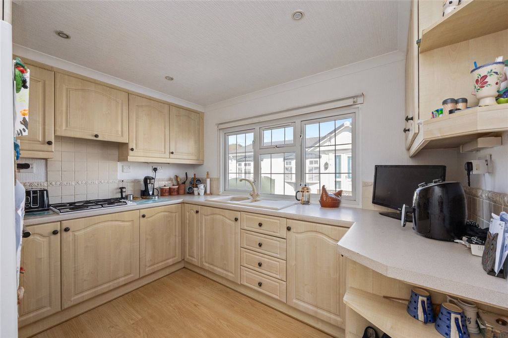 Property photo 2 of 17 Picture No. 08