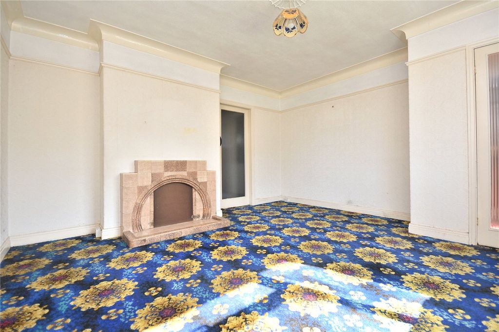 Property photo 2 of 14 Picture No. 22