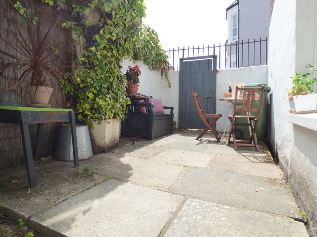 Property photo 1 of 6 Main Image