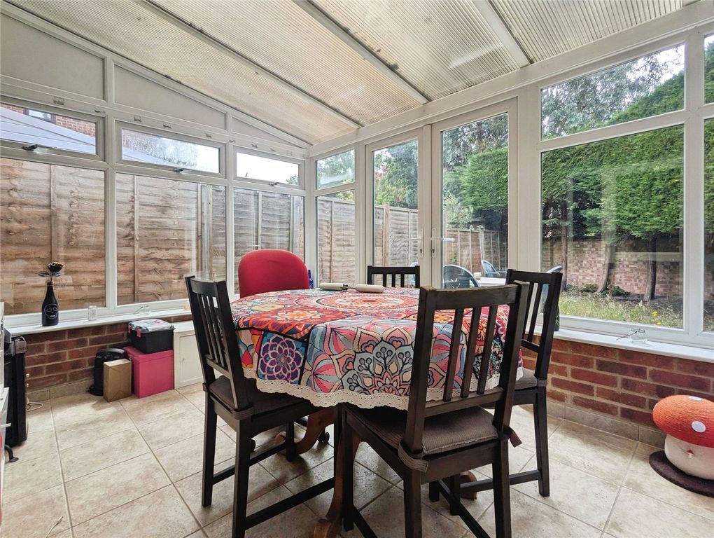 Property photo 3 of 15 Picture No. 11