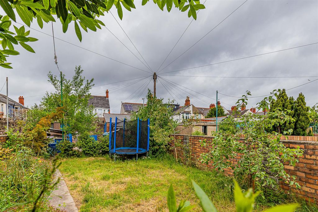 Property photo 3 of 27 Princes Street 37-3.Jpg