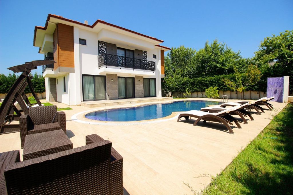 Property photo 2 of 16 Beautiful Five-Bedroom Villa In Dalyan For Sale - Seating And Sunbathing Terraces