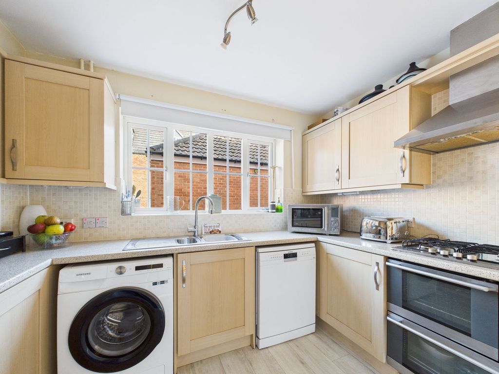 Property photo 3 of 24