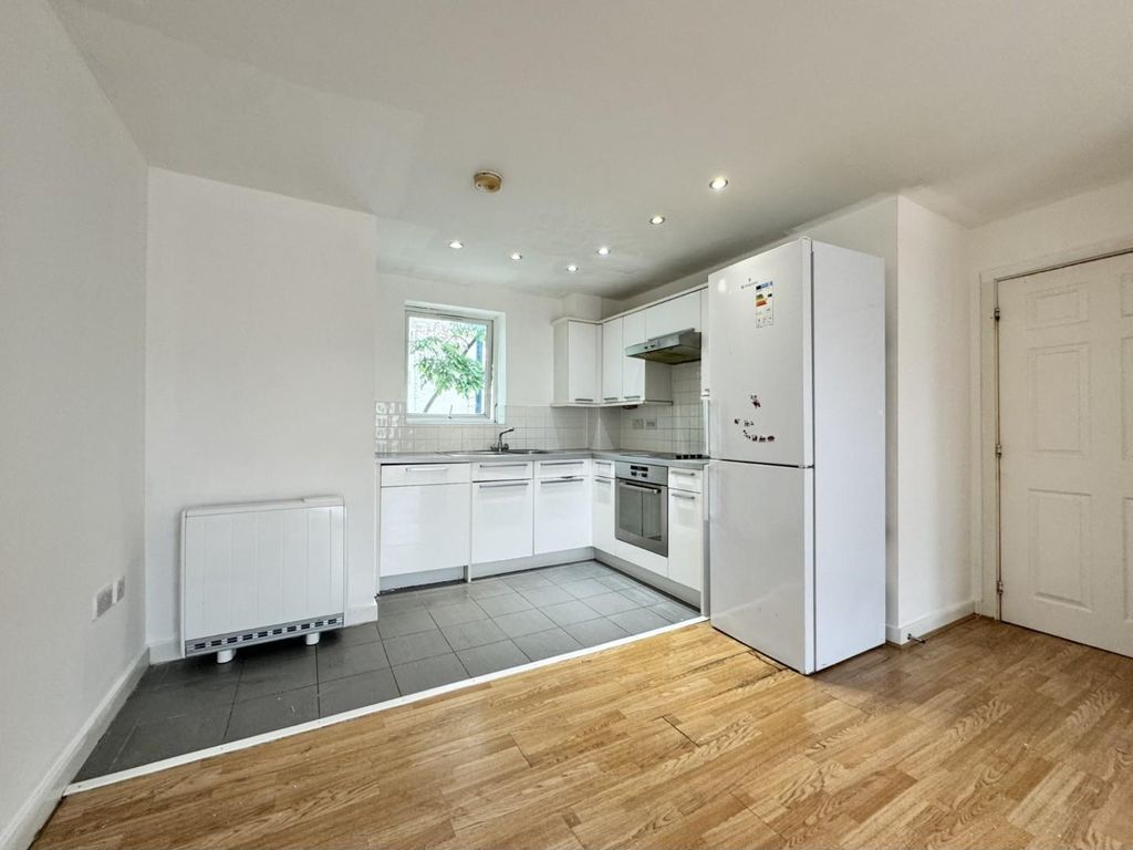 Property photo 3 of 8 7.Jpg
