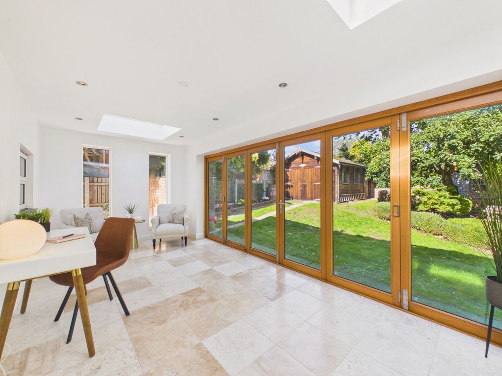 Property photo 2 of 23 5397123