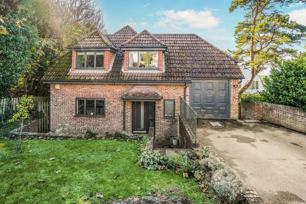 Property photo 3 of 25 Photo #3