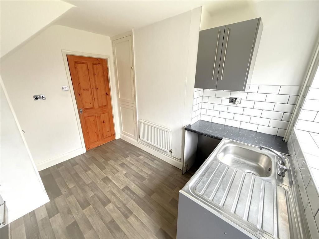 Property photo 3 of 19 Img_2011.Jpg