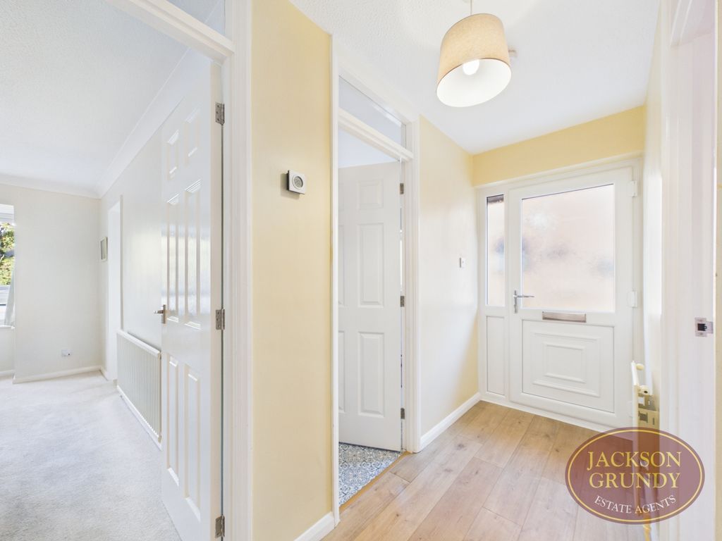 Property photo 2 of 10 Chaucer Street