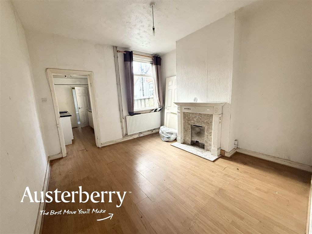 Property photo 2 of 11 Img_5413.Jpg