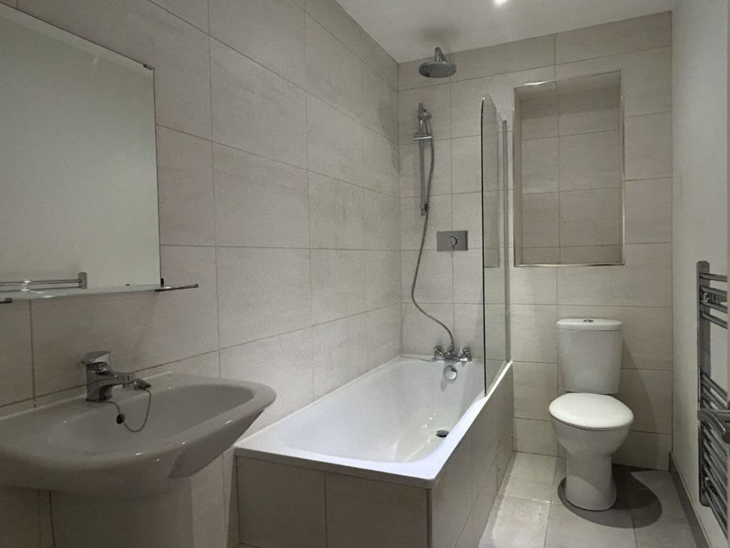 Property photo 2 of 8 Photo 9