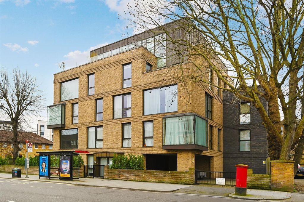 Property photo 2 of 14 14-12-ðòLgin-Avenue (19).Jpg