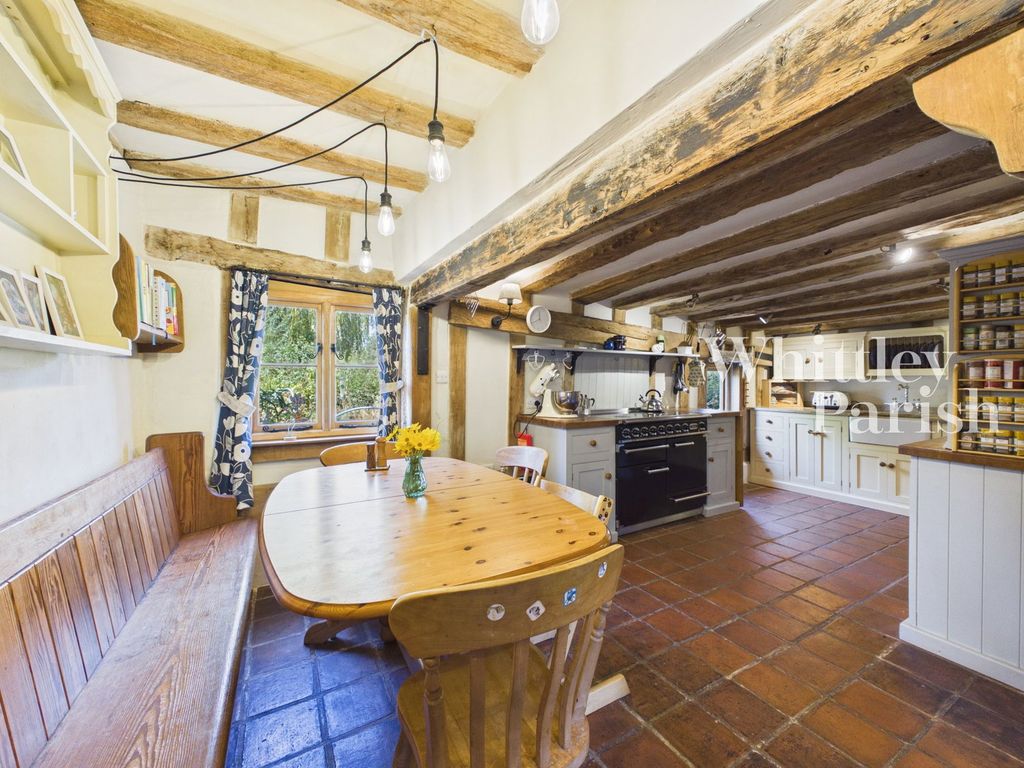 Property photo 3 of 42