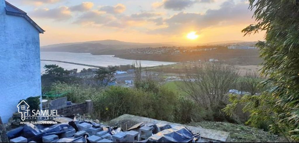 Property photo 3 of 14 Land