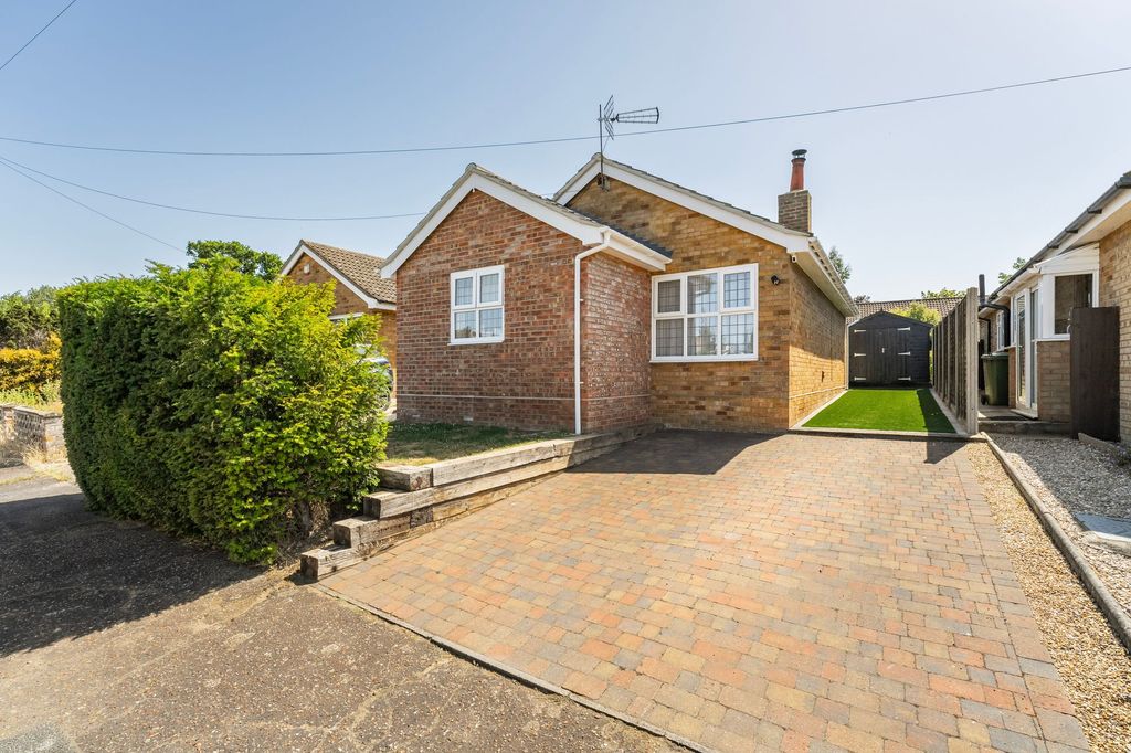 Property photo 1 of 16