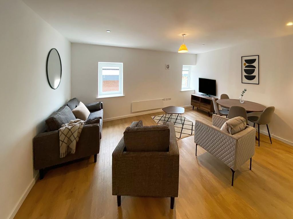 Property photo 2 of 8 Img_140_2_Original