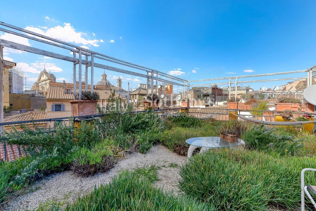 Property photo 2 of 33