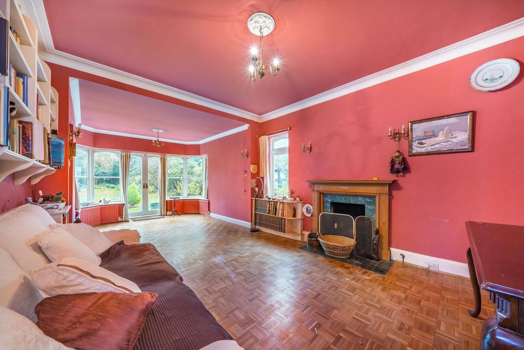 Property photo 3 of 5