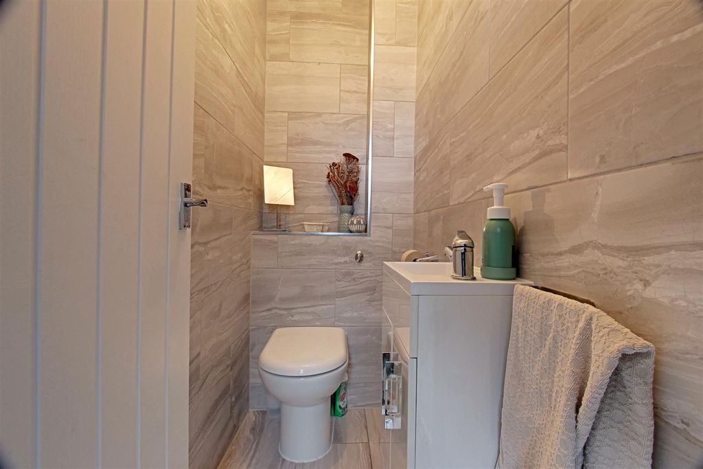 Property photo 3 of 14 Img_2683-Img_2685.Jpg