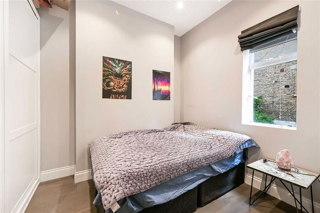 Property photo 3 of 4