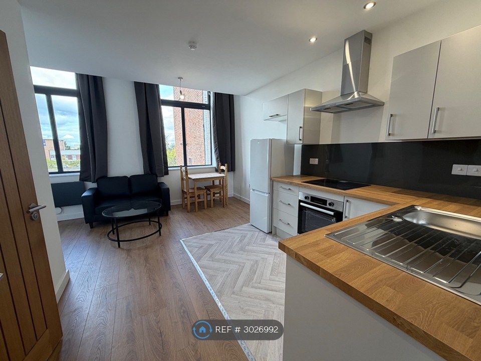 Property photo 2 of 12