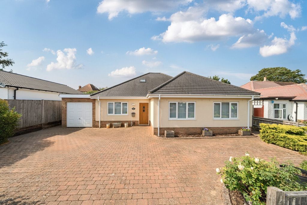 Property photo 1 of 25 Picture No. 50