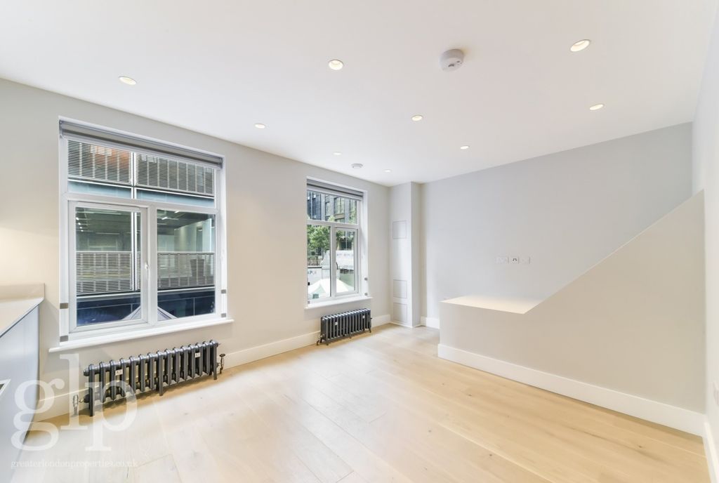 Property photo 2 of 11 2543464