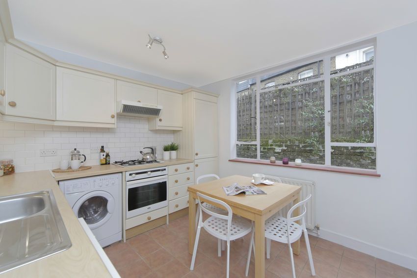 Property photo 3 of 7