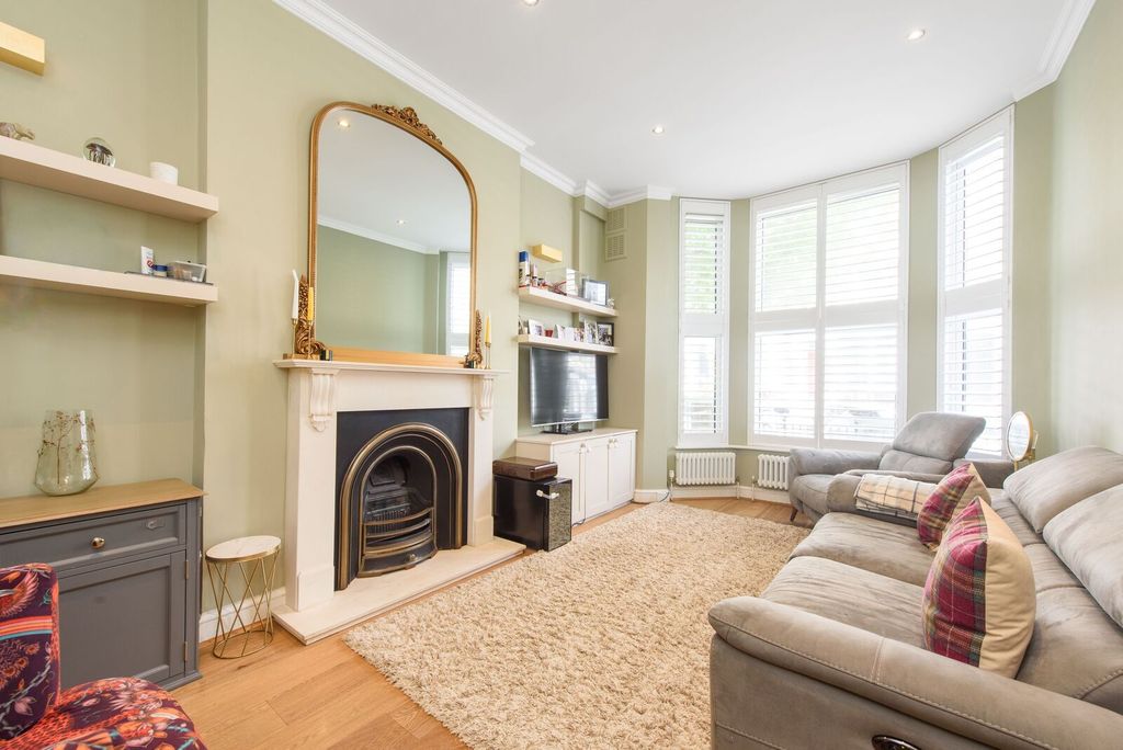 Property photo 1 of 14