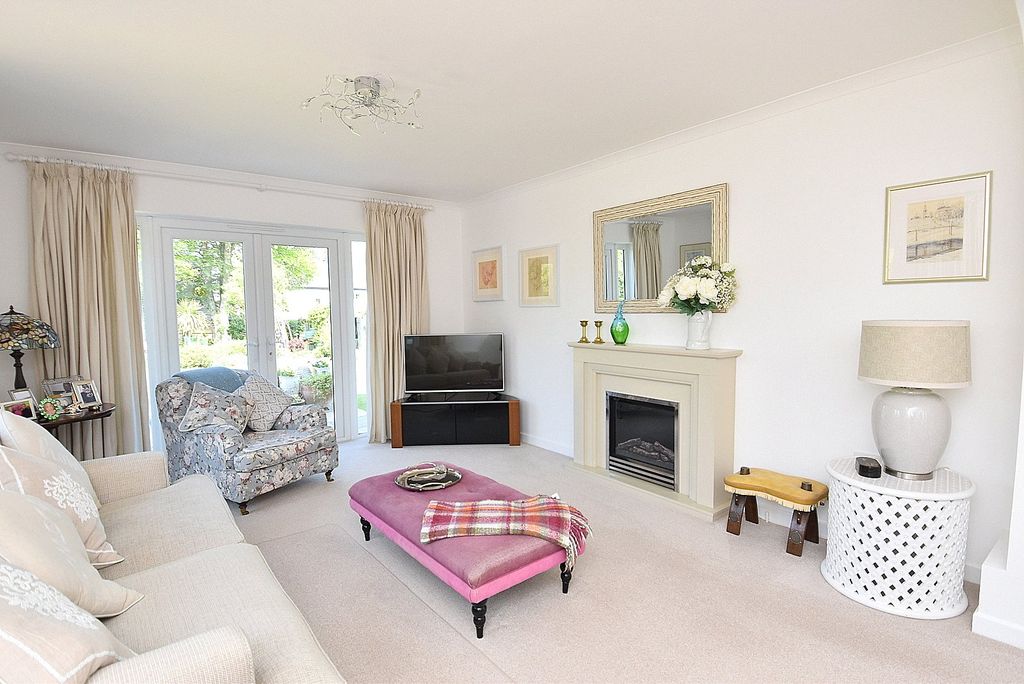 Property photo 3 of 23 Picture No. 01
