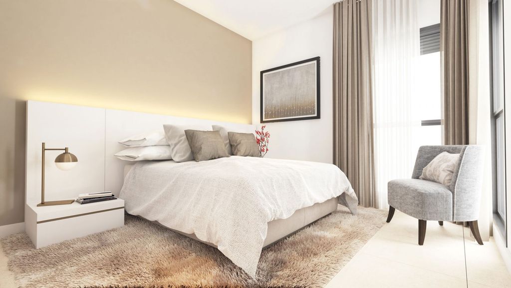 Property photo 2 of 20 Photo 1