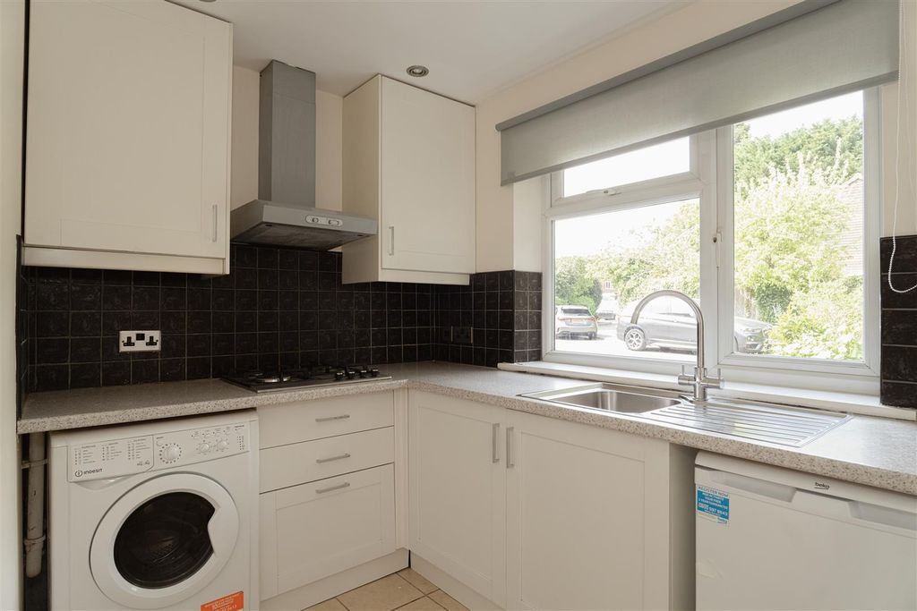 Property photo 2 of 10 1.Jpg
