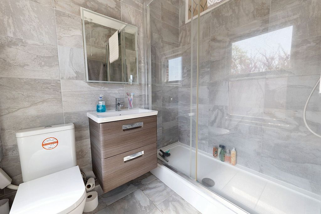 Additional image 10 of 4 bed detached house for saleFronks Road, Harwich CO12